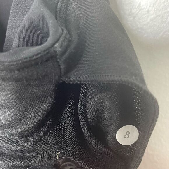 Lululemon Run Your Heart Out tank - size 8 - Picture 4 of 8